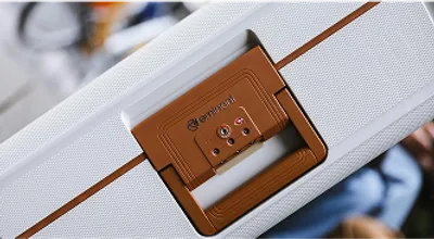 Personalized-Baggage-Handling